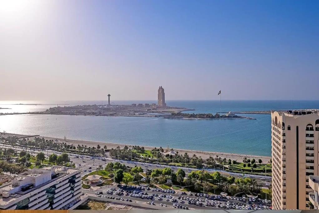 Super 2 Bedroom Sea View * Абу-Даби